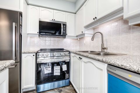 Photo 4 at 1701 - 78 Harrison Garden Boulevard, Willowdale East, Toronto