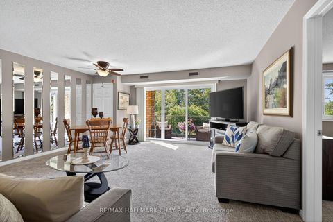 Photo 6 at 124 - 10 Coulter Street, Sunnidale, Barrie Photo 6 at 124 - 10 Coulter Street, Sunnidale, Barrie