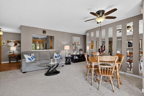 Photo 7 at 124 - 10 Coulter Street, Sunnidale, Barrie Photo 7 at 124 - 10 Coulter Street, Sunnidale, Barrie