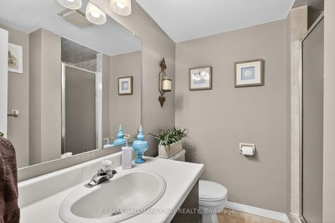Photo 14 at 124 - 10 Coulter Street, Sunnidale, Barrie