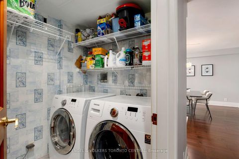 Photo 25 at 803E - 460 Queens Quay Way W, Waterfront Communities C1, Toronto
