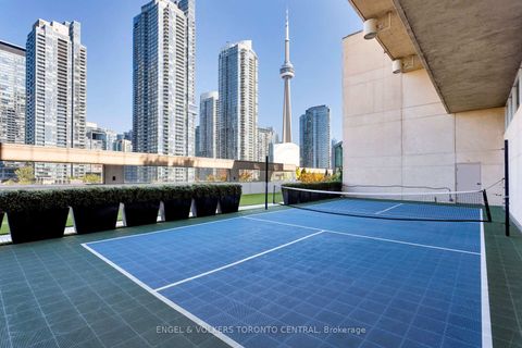 Photo 33 at 803E - 460 Queens Quay Way W, Waterfront Communities C1, Toronto