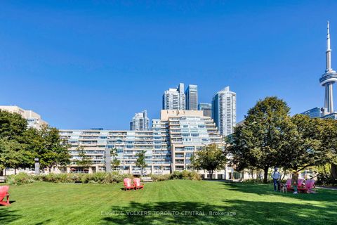 Photo 40 at 803E - 460 Queens Quay Way W, Waterfront Communities C1, Toronto