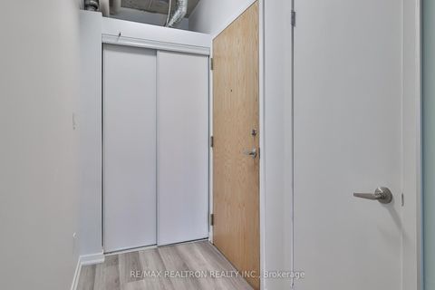 Photo 3 at 2005 - 150 Sudbury Street, Little Portugal, Toronto Photo 3 at 2005 - 150 Sudbury Street, Little Portugal, Toronto