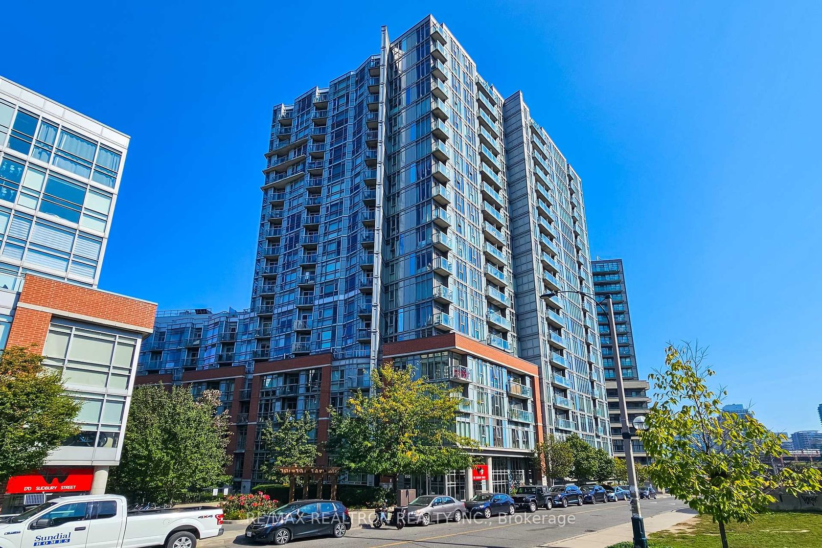 2005 - 150 Sudbury Street, Little Portugal, Toronto 