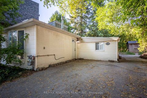 Photo 3 at 520 North Lake Road, Oak Ridges Lake Wilcox, Richmond Hill Photo 3 at 520 North Lake Road, Oak Ridges Lake Wilcox, Richmond Hill