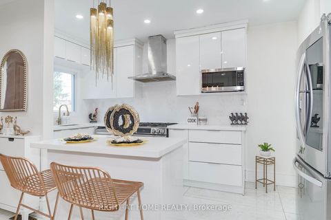 Photo 5 at 174 Aylesworth Avenue, Cliffside, Toronto