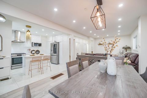 Photo 9 at 174 Aylesworth Avenue, Cliffside, Toronto
