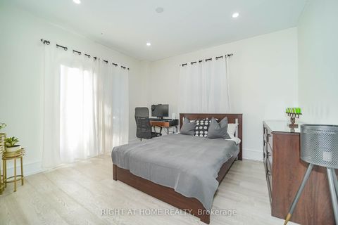 Photo 18 at 174 Aylesworth Avenue, Cliffside, Toronto