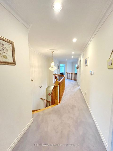 Photo 26 at 231 Pinewood Drive, Yorkhill, Vaughan