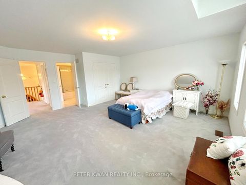 Photo 27 at 231 Pinewood Drive, Yorkhill, Vaughan