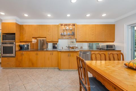 Photo 12 at 223 Riverside Drive, Swansea, Toronto