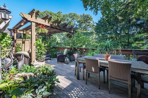 Photo 37 at 223 Riverside Drive, Swansea, Toronto