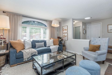 Photo 2 at 139 Columbia Road, Holly, Barrie