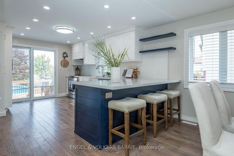 Photo 6 at 139 Columbia Road, Holly, Barrie Photo 6 at 139 Columbia Road, Holly, Barrie