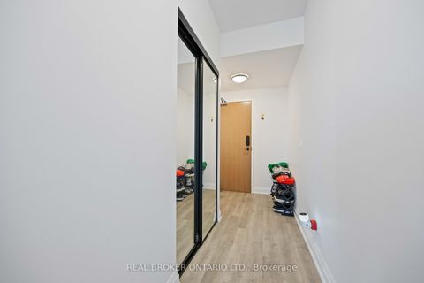 Photo 2 at 705 - 2369 Danforth Avenue, Danforth, Toronto