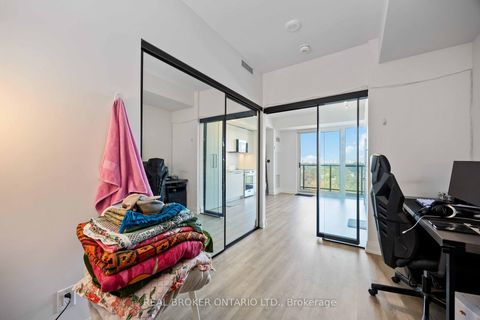 Photo 13 at 705 - 2369 Danforth Avenue, Danforth, Toronto