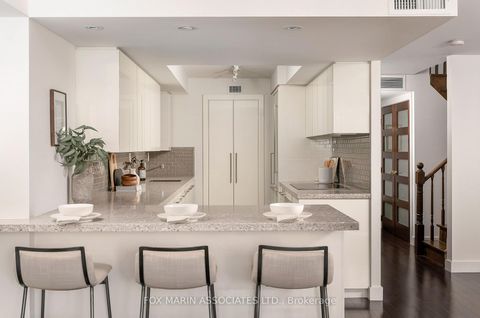 Photo 15 at 227 - 80 Front Street E, Yonge Corridor, Toronto