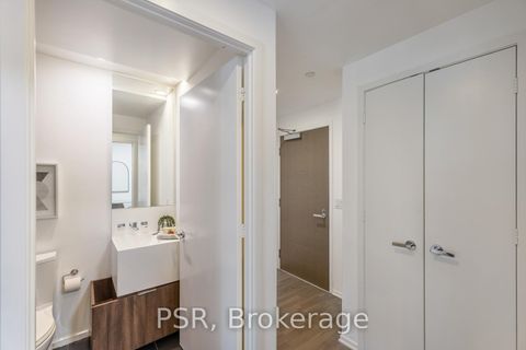 Photo 14 at 303 - 1 Bloor Street E, Yonge Corridor, Toronto