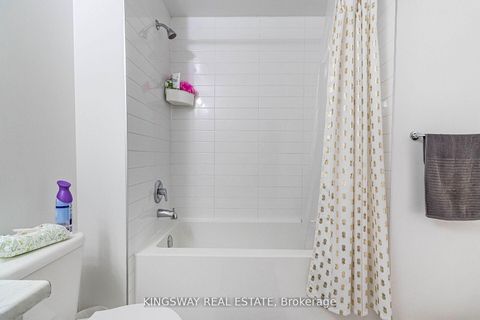 Photo 7 at 304 - 120 Canon Jackson Drive, Amesbury, Toronto
