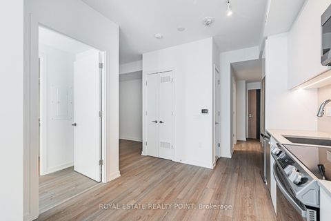 Photo 12 at 1321 - 50 Power Street, Moss Park, Toronto