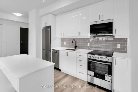 Photo 19 at 731 - 2343 Khalsa Gate, WM Westmount, Oakville