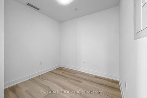 Photo 21 at 731 - 2343 Khalsa Gate, WM Westmount, Oakville