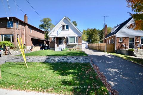 Photo 2 at 47 Singleton Road, Maryvale, Toronto