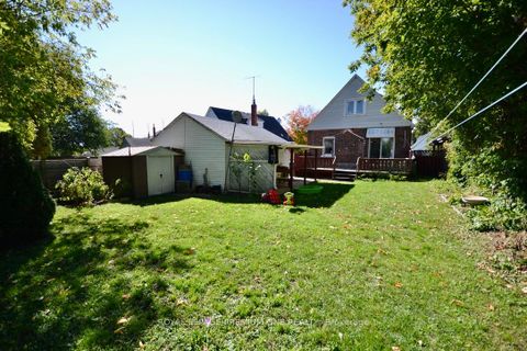 Photo 11 at 47 Singleton Road, Maryvale, Toronto
