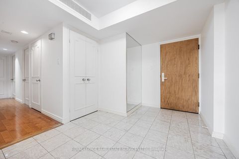 Photo 1 at 501 - 900 Yonge Street, Annex, Toronto