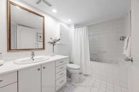 Photo 19 at 501 - 900 Yonge Street, Annex, Toronto