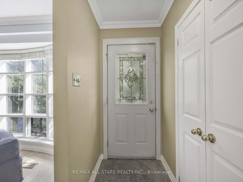 Photo 5 at 220 Catalina Drive, Guildwood, Toronto