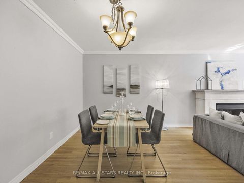 Photo 12 at 220 Catalina Drive, Guildwood, Toronto
