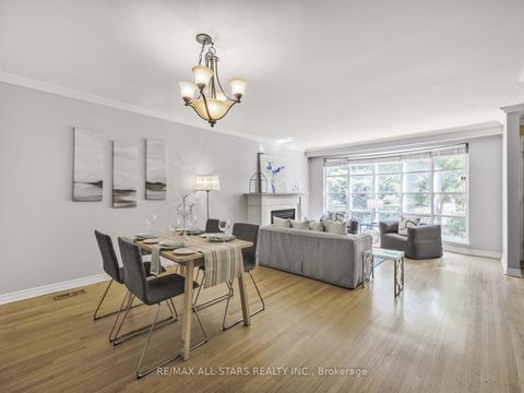 Photo 13 at 220 Catalina Drive, Guildwood, Toronto