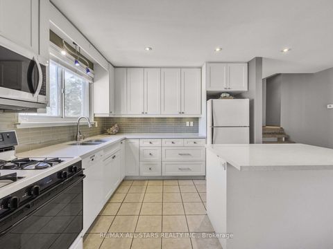 Photo 18 at 220 Catalina Drive, Guildwood, Toronto