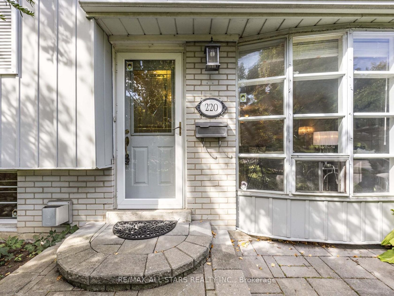 220 Catalina Drive, Guildwood, Toronto 