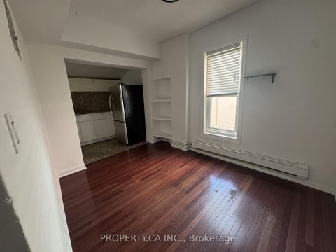 Photo 18 at 22 Brad Street, Junction Area, Toronto