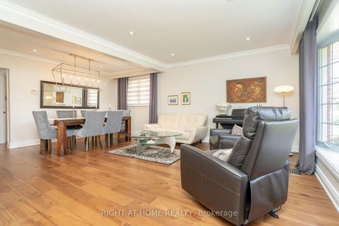 Photo 5 at 63 Allonsius Drive, West Deane, Toronto