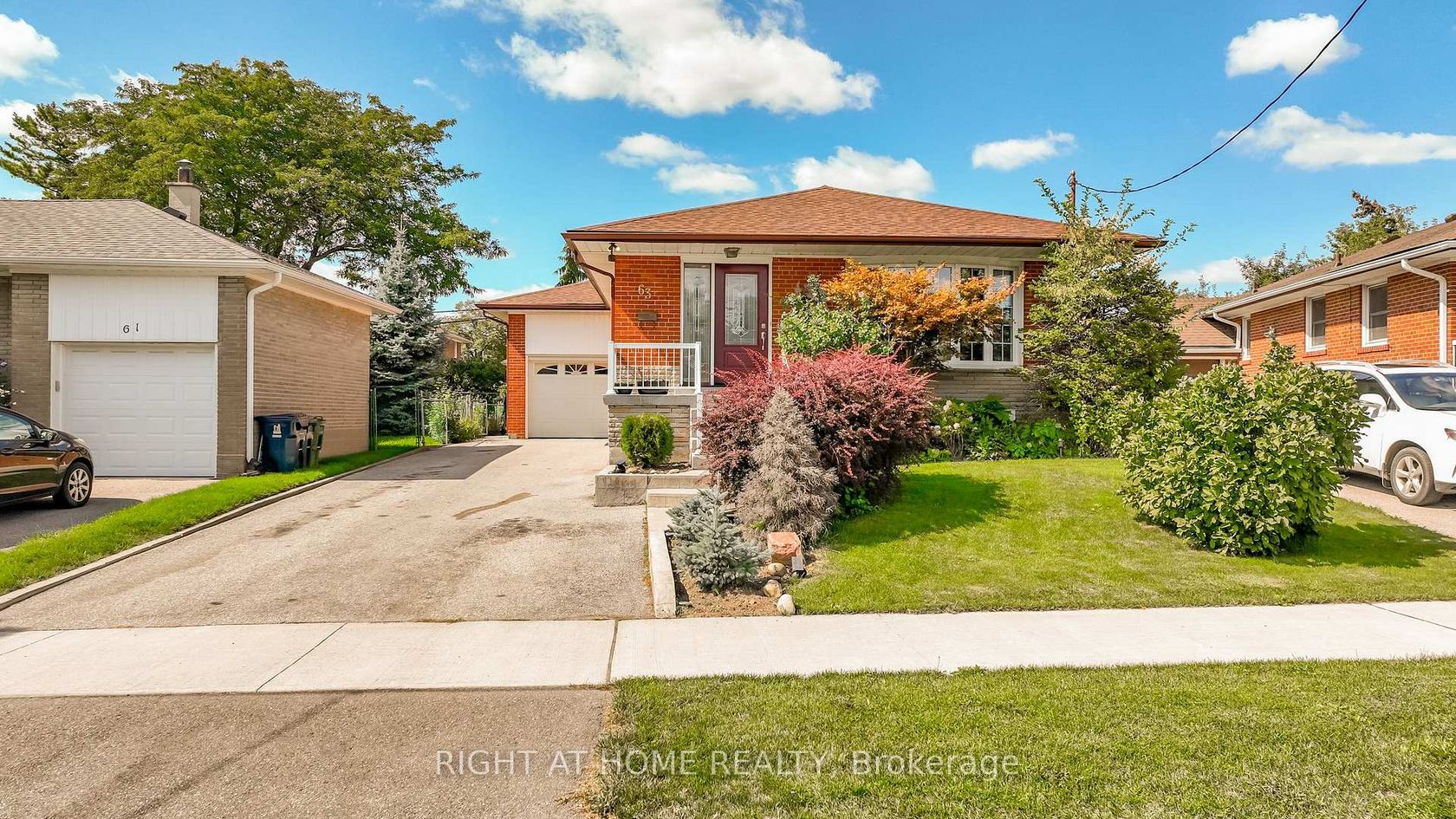 63 Allonsius Drive, West Deane, Toronto 