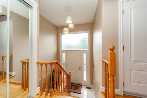 Photo 2 at 288 Hullmar Drive, Black Creek, Toronto
