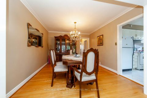 Photo 8 at 288 Hullmar Drive, Black Creek, Toronto