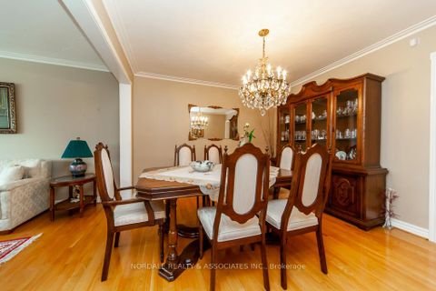 Photo 9 at 288 Hullmar Drive, Black Creek, Toronto Photo 9 at 288 Hullmar Drive, Black Creek, Toronto