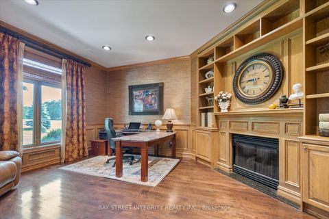 Photo 13 at 12 Alm Court, Aurora Estates, Aurora Photo 13 at 12 Alm Court, Aurora Estates, Aurora