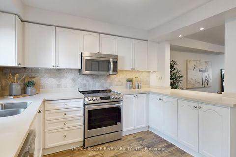 Photo 13 at 20 Rodeo Court, Newtonbrook West, Toronto