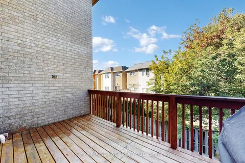 Photo 15 at 20 Rodeo Court, Newtonbrook West, Toronto