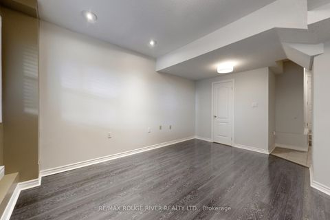 Photo 34 at 20 Rodeo Court, Newtonbrook West, Toronto