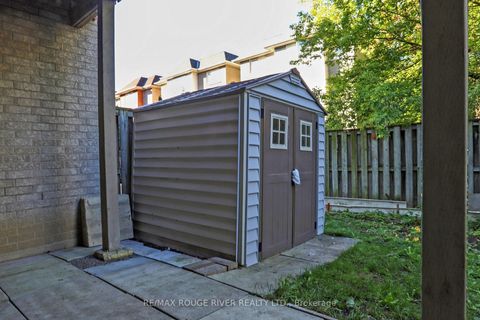 Photo 38 at 20 Rodeo Court, Newtonbrook West, Toronto