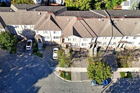 Photo 43 at 20 Rodeo Court, Newtonbrook West, Toronto
