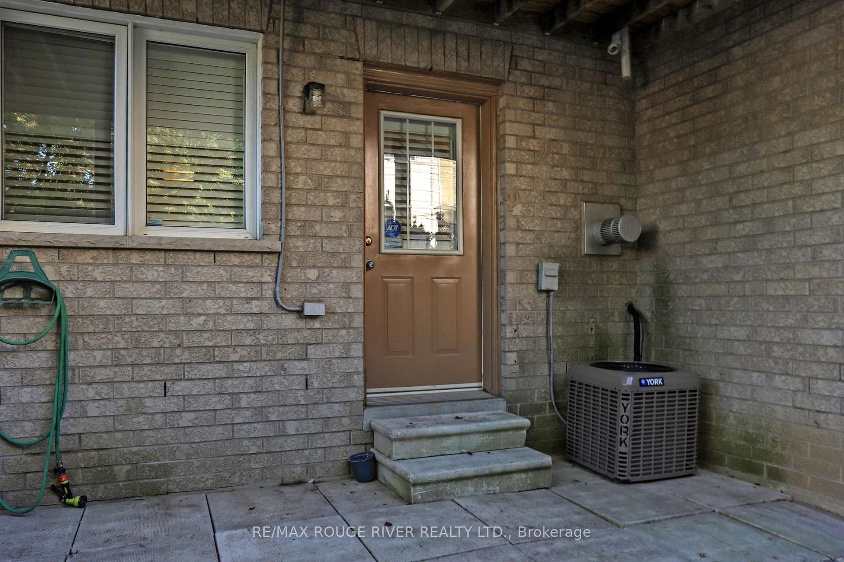 Photo 36 at 20 Rodeo Court, Newtonbrook West, Toronto Photo 36 at 20 Rodeo Court, Newtonbrook West, Toronto