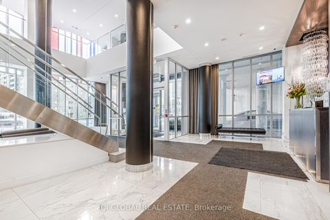 Photo 2 at 301 - 9471 Yonge Street, Observatory, Richmond Hill